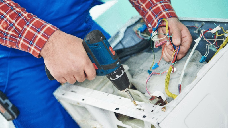 Yunusemre Panasonic Panasonic çamaşır makinesi kart tamiri – Su almama arızası orijinal parça ile giderildi. - Teknik servis örneği